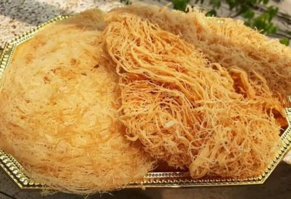 ঘিয়ে ভাজা শাহী লাচ্ছা সেমাই